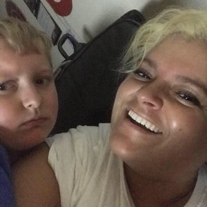 Meet your Posher, April